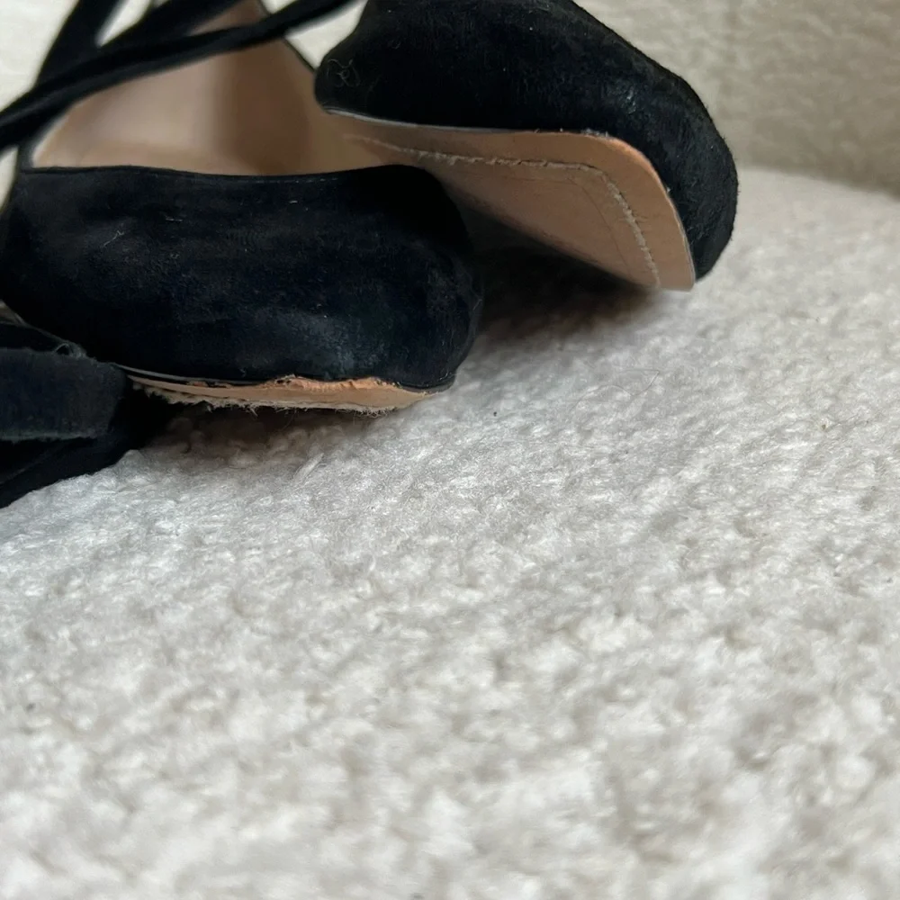 Vince Camuto long strap flats - Picture 9 of 9